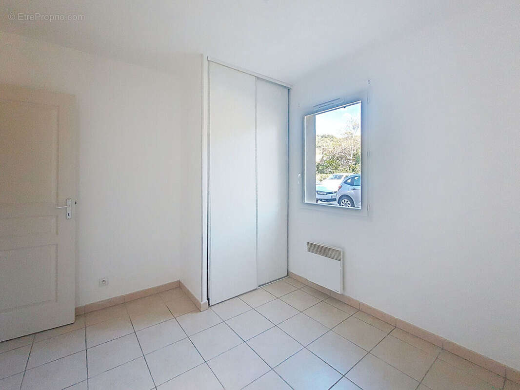 Appartement à MARSEILLE-13E