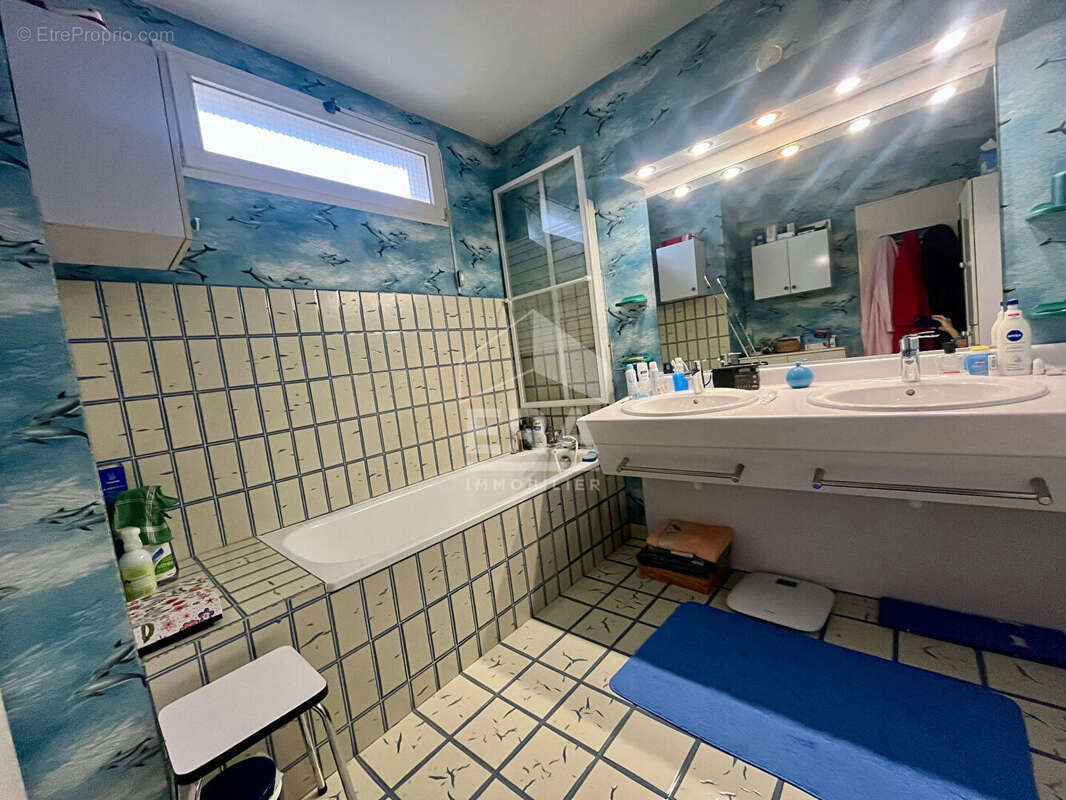 Maison à VILLEPREUX