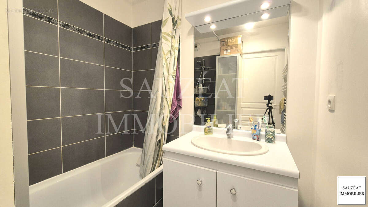 Appartement à BAGNEUX