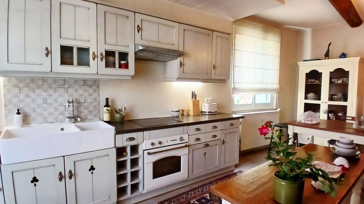 Maison à VILLEMAGNE-L&#039;ARGENTIERE