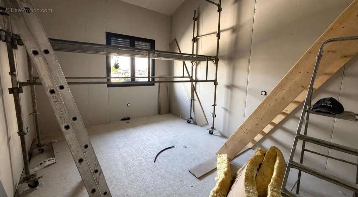 Maison 263 m² à Villeurbanne  - photo 12