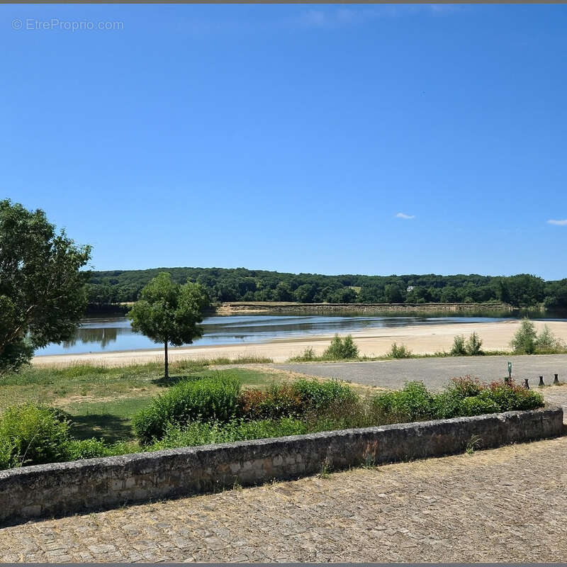 Maison à SAINT-CLEMENT-DES-LEVEES