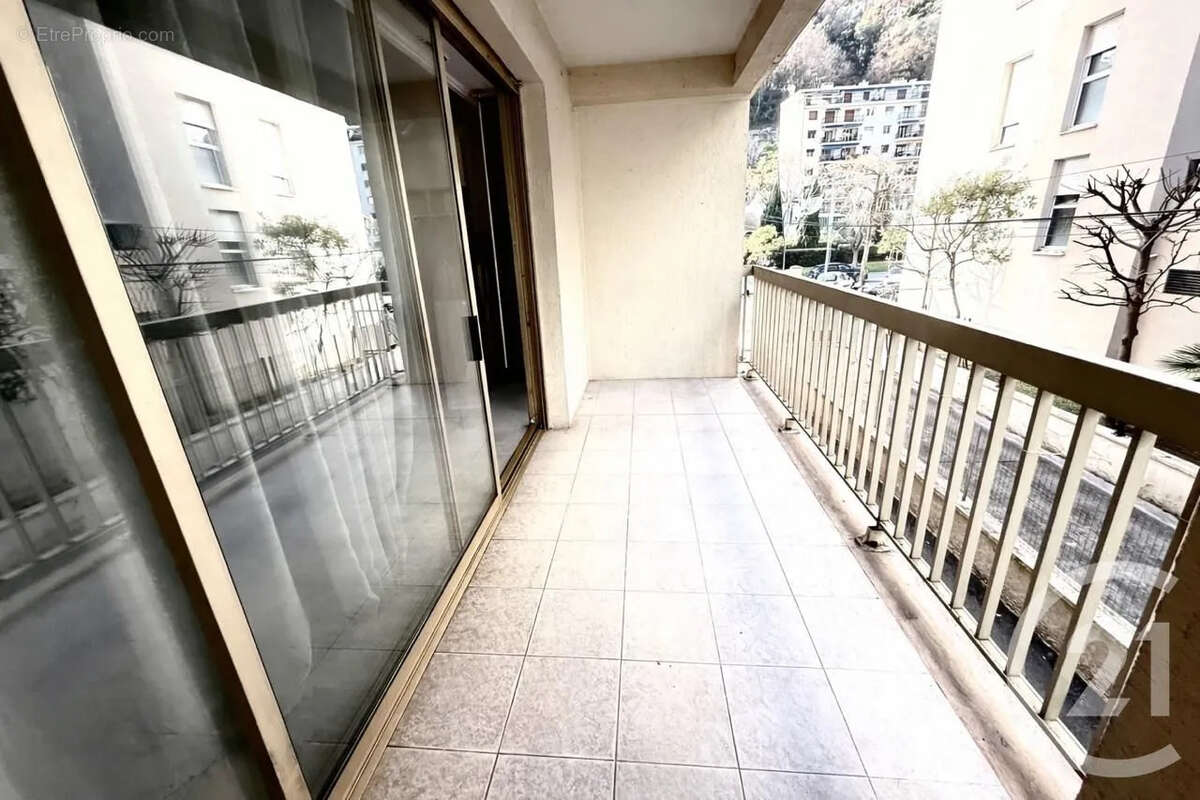 Appartement à MENTON