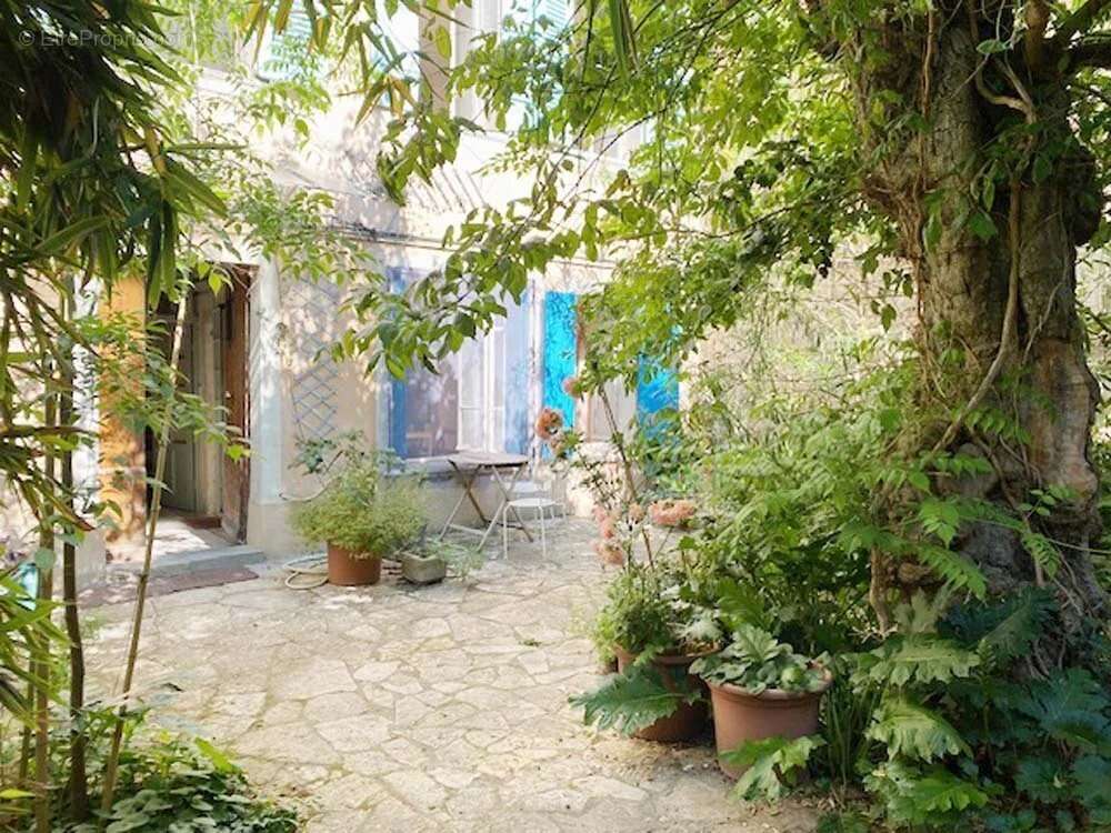 Maison à AVIGNON