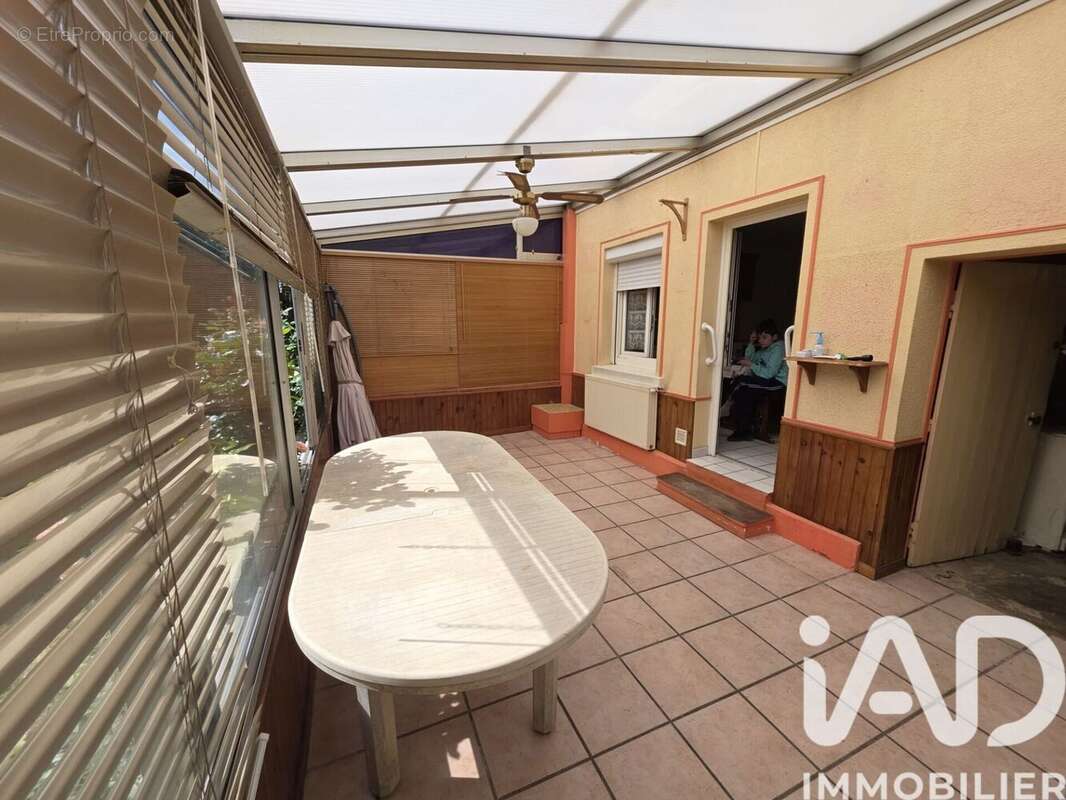 Photo 9 - Maison à JUZIERS