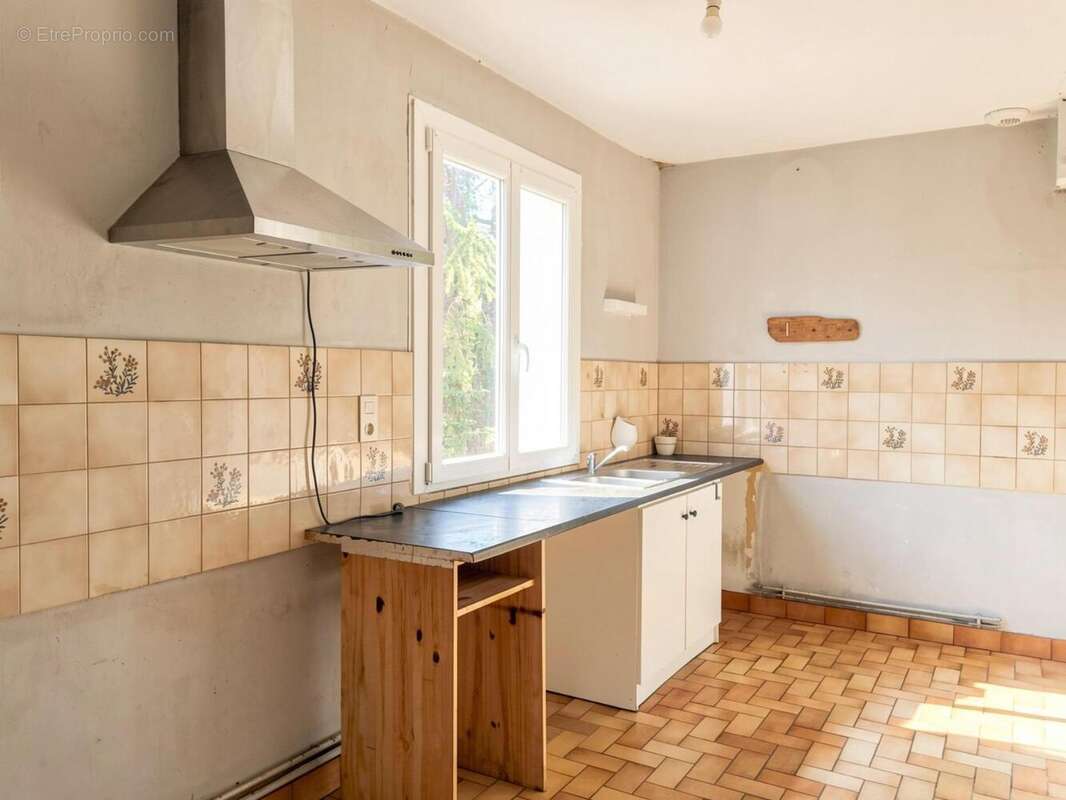   - Maison à THUEYTS