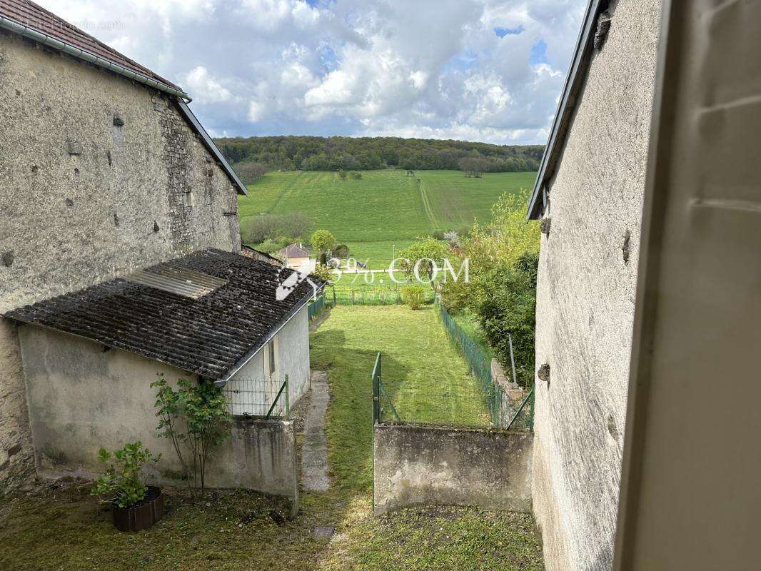 Maison à PAREY-SOUS-MONTFORT
