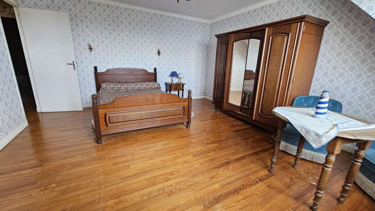 Maison à CAMARET-SUR-MER