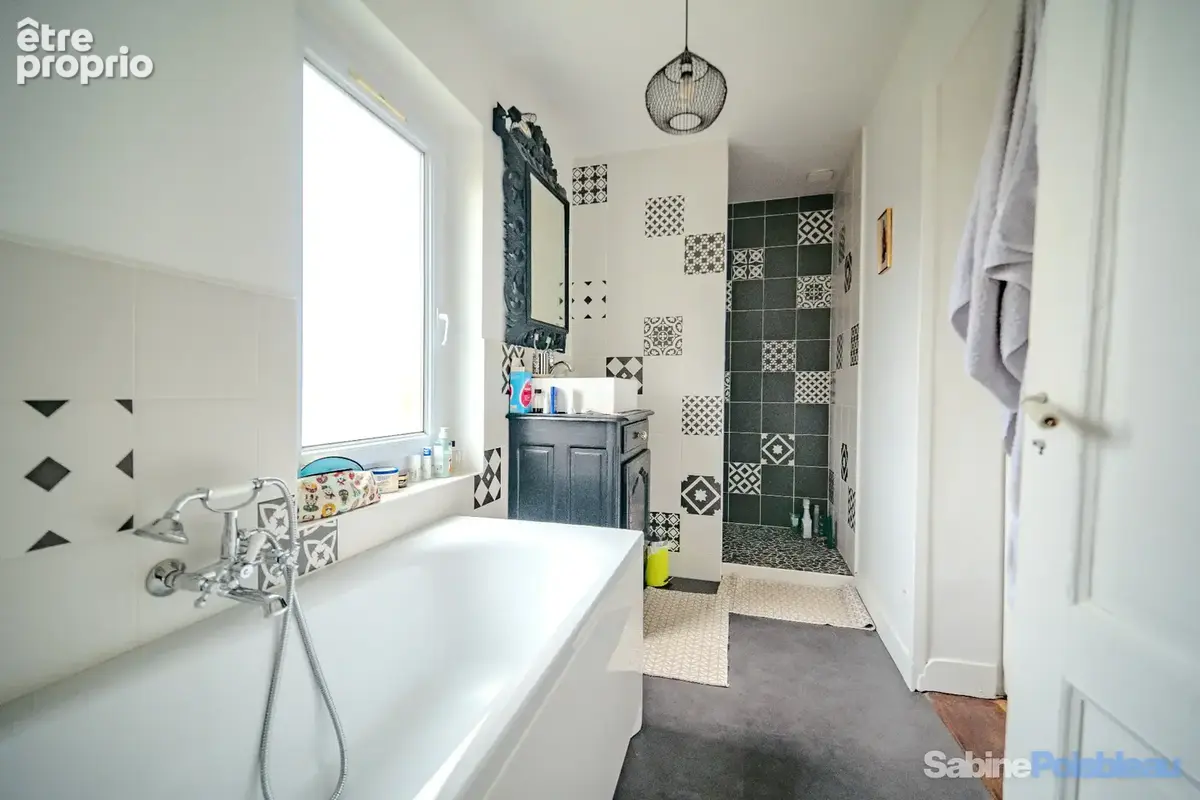 Maison à vendre à Saumur 49400 - centre ville - 4 ou 5 chambres - 171 m² Habitable - Dépendance - Jardin - photo 11
