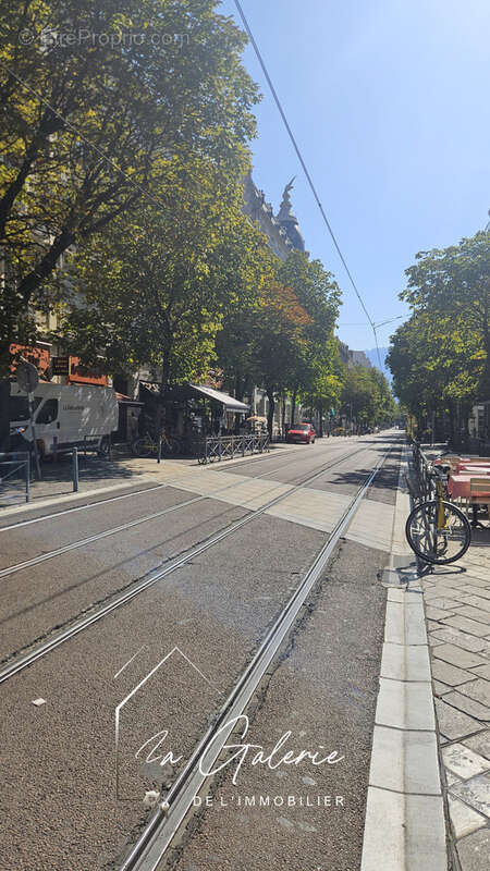 Murs commerciaux loues avenue alsace lorraine proche de la gare - photo 5