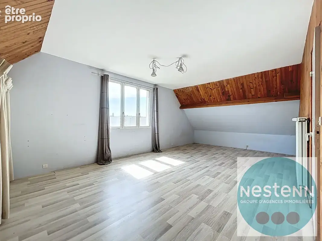 Maison familiale 7 pièces à vendre à Olivet - Grand terrain avec piscine - photo 4