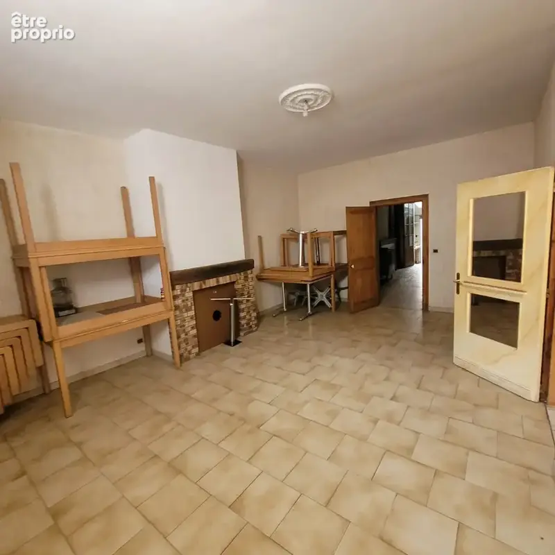 Maison de ville avec local commercial - photo 2