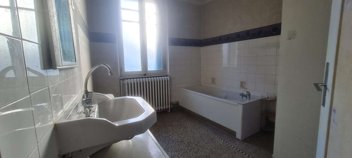 Maison à CLERMONT-FERRAND