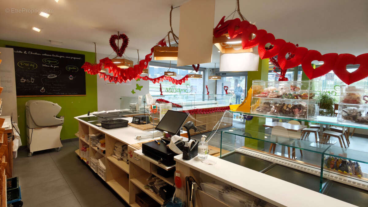 Opportunité Rare  Acquisition d'une Boulangerie/ Pâtisserie bénéficiant de plus de 21 ans de notoriété - photo 10
