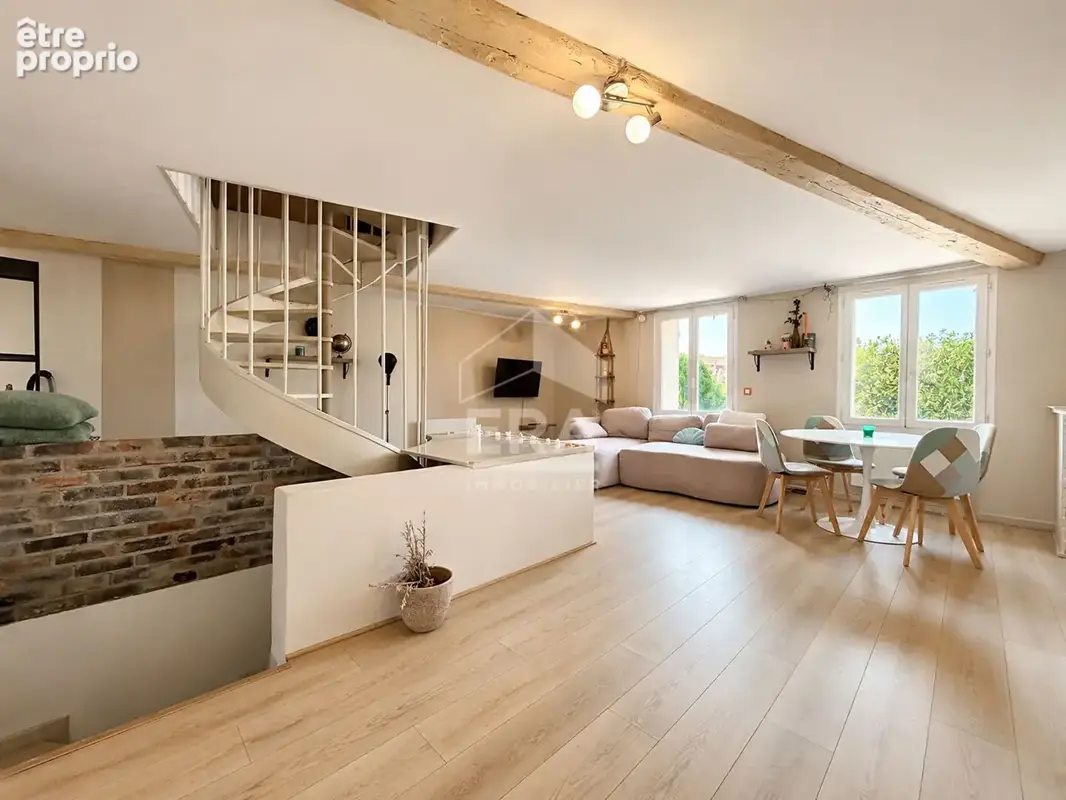 Appartement à BOURAY-SUR-JUINE