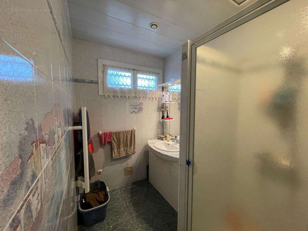 Maison à SAINT-ROMAIN-DE-JALIONAS