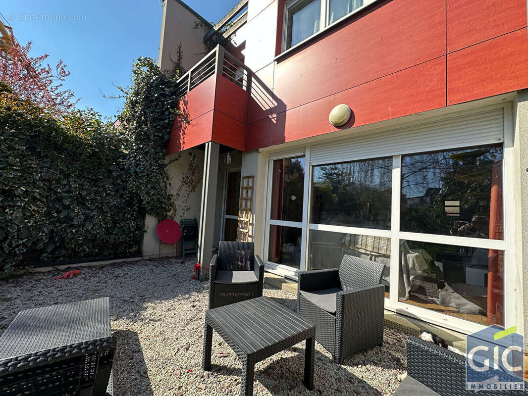 Maison à HEROUVILLE-SAINT-CLAIR