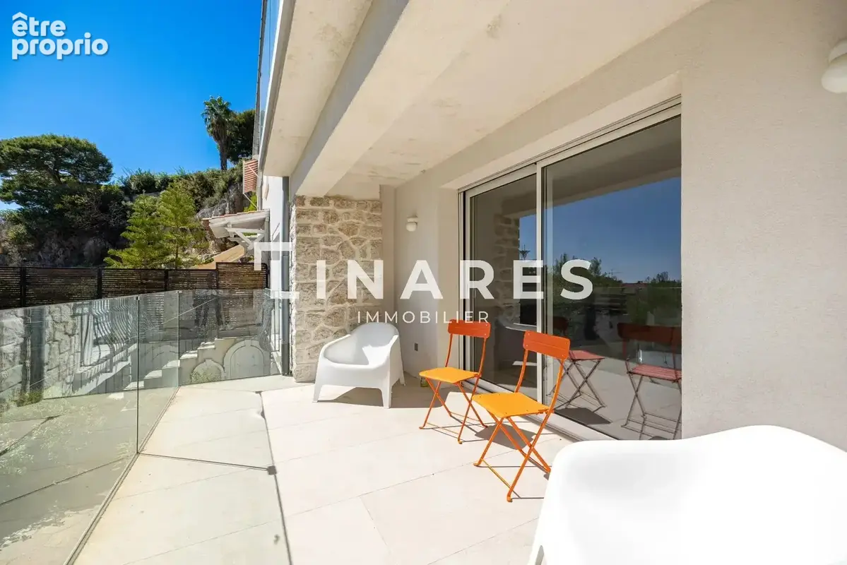 LA CALANQUE BLANCHE - Villa de 218 m²  - Extérieurs 37 m² - Terrain 800 m² - 13600 CASSIS - photo 15