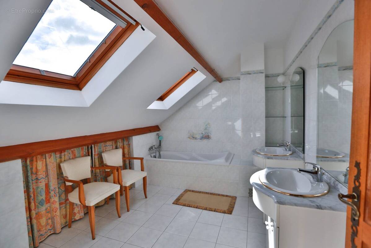 Maison à GOURNAY-SUR-MARNE