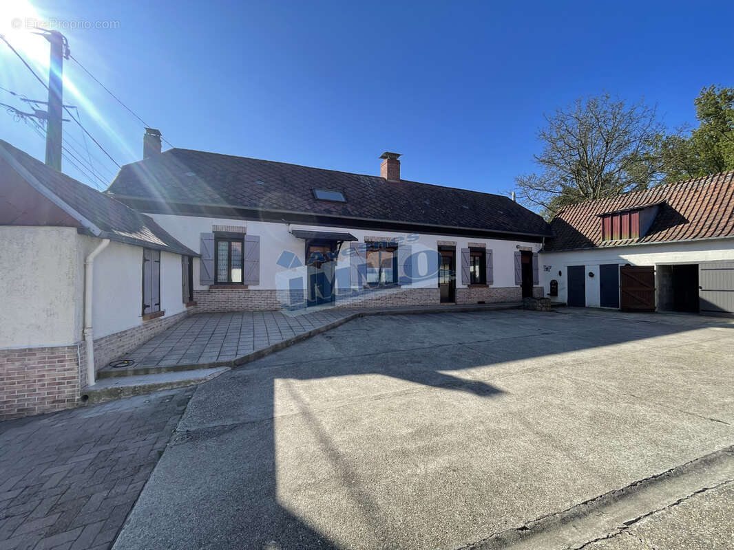 Maison à AVESNES-LE-COMTE