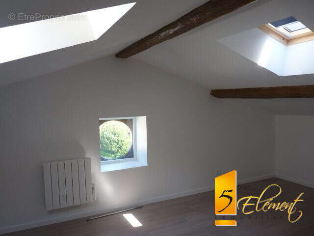 Appartement à CHAZAY-D&#039;AZERGUES