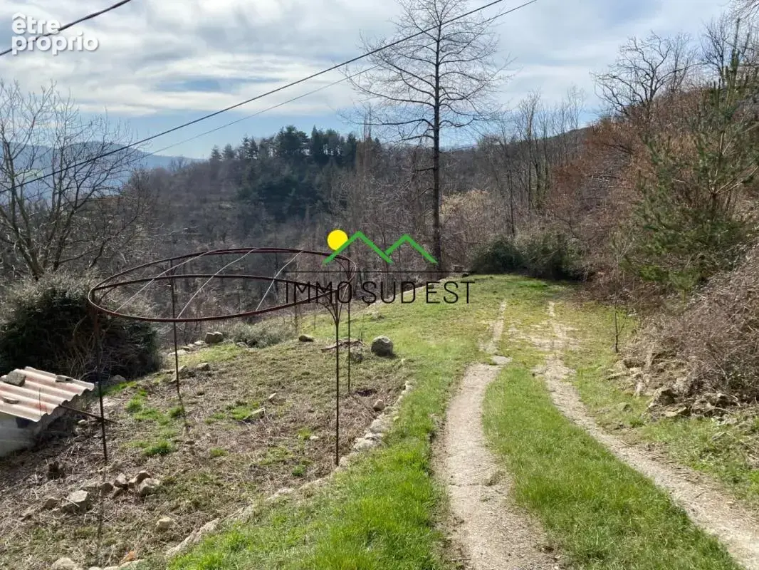 Maison 4 pièces de 75 m² habitables avec une partie à rénover sur une parcelle de terrain de 762 m² - photo 14