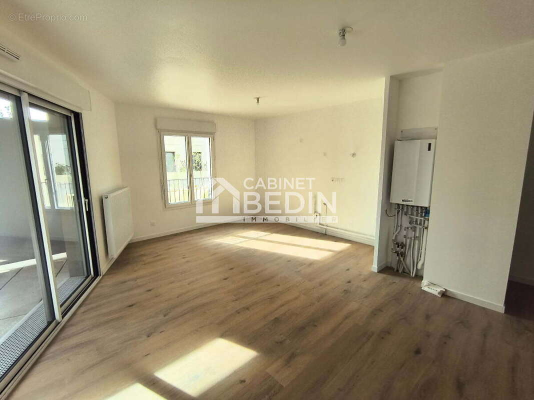 Appartement à BORDEAUX