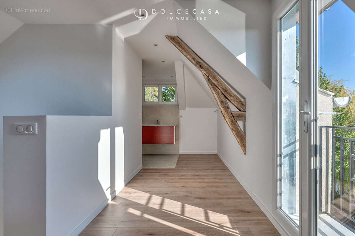 Maison à LE PERREUX-SUR-MARNE