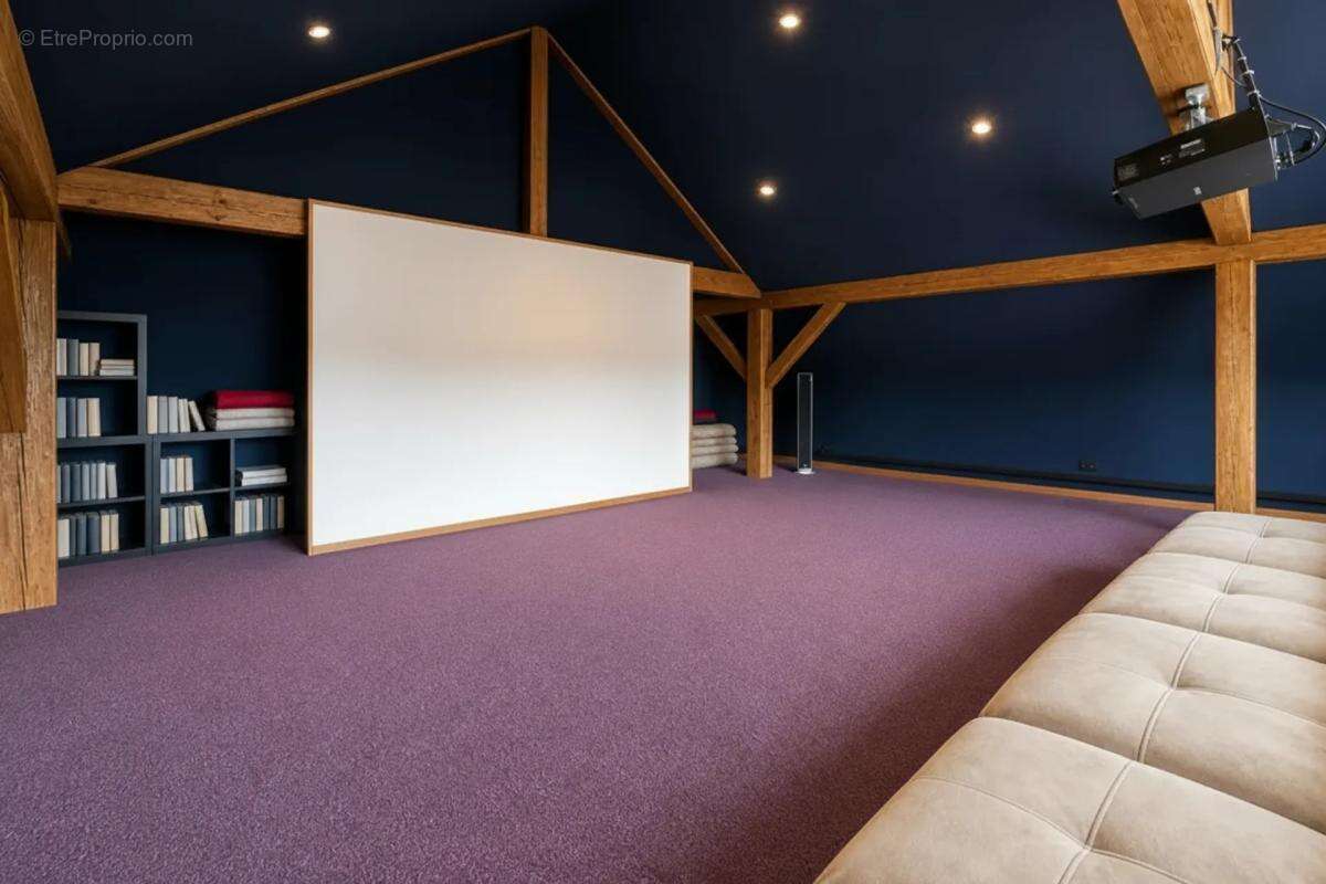 Grande maison 10 pièces à Voyer - photo 23