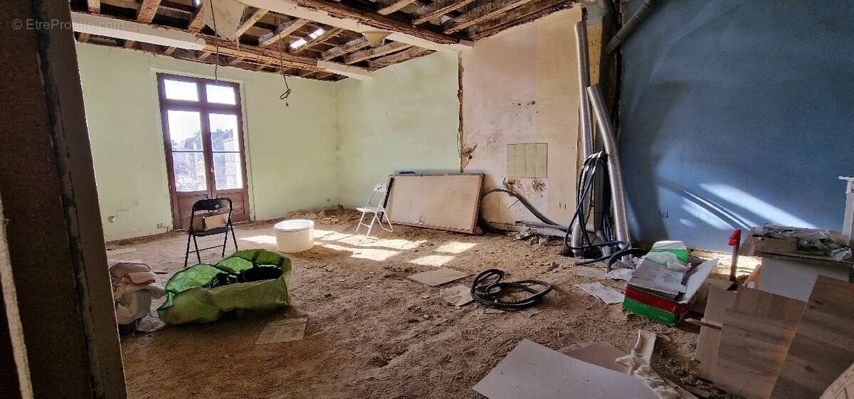 Appartement à SEGRE