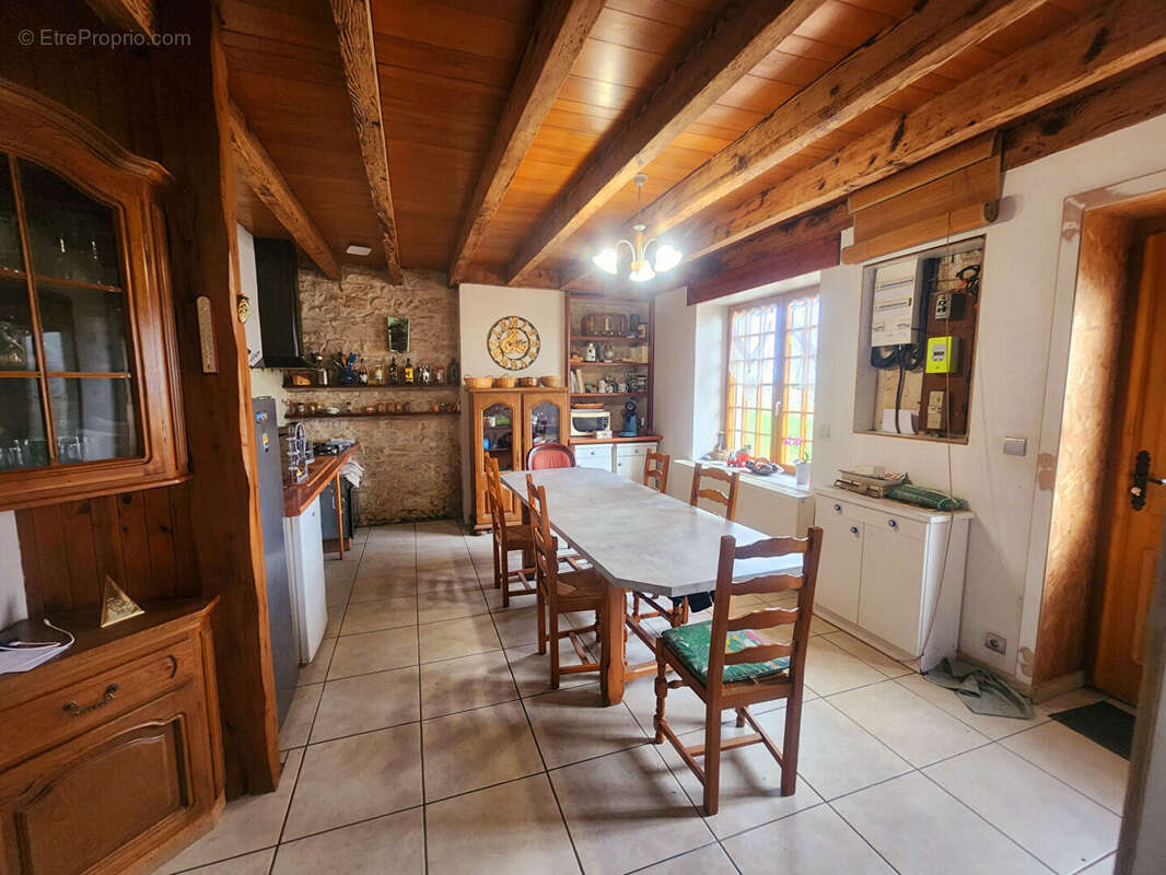 Maison à SAINT-MAURICE-EN-RIVIERE