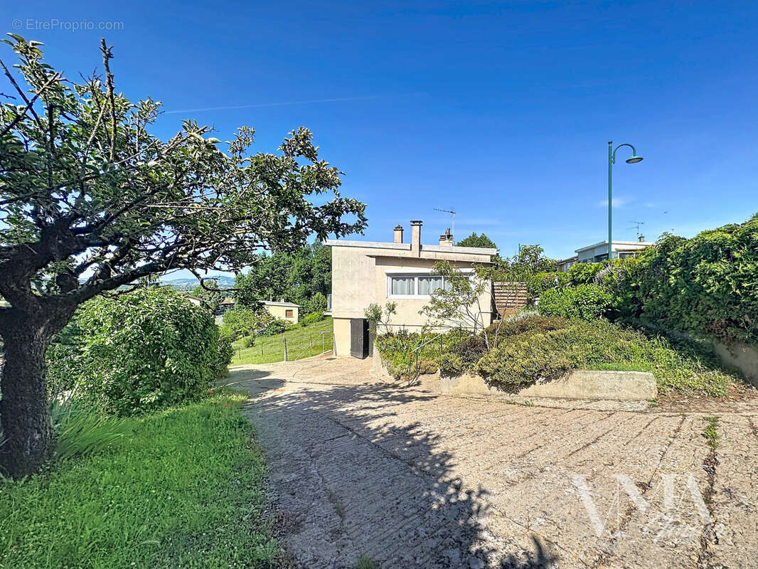 Maison à BELMONT-D'AZERGUES