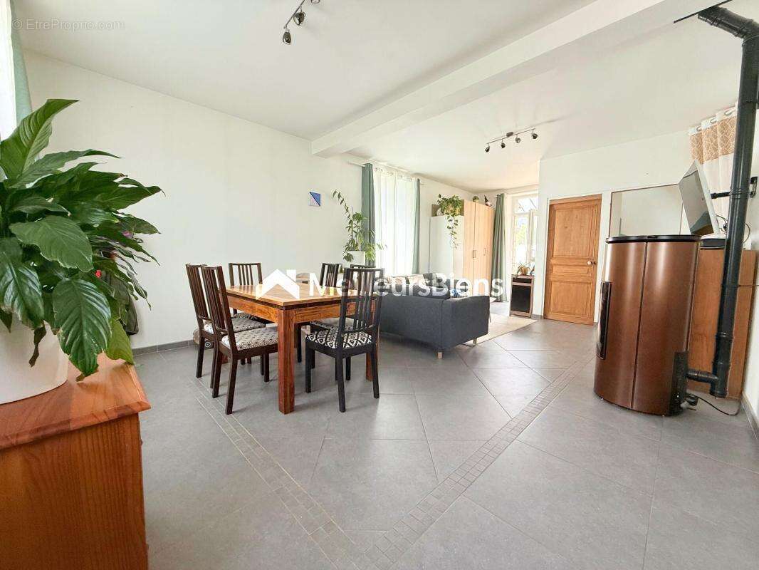 Maison 116 m2 - 3 chambres - sous-sol - photo 2