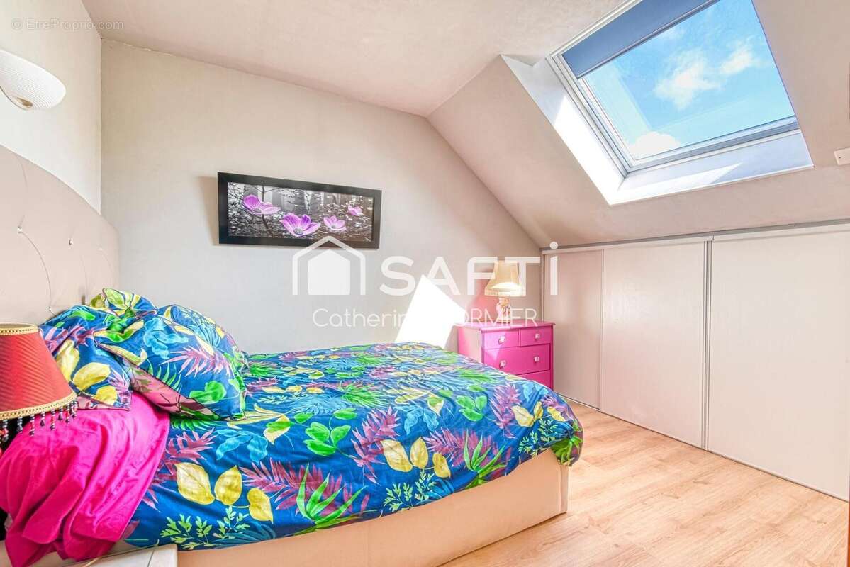 Photo 6 - Maison à AVRILLE