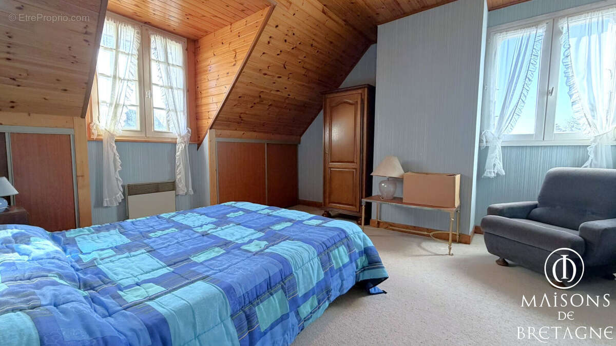 Maison à PONT-AVEN