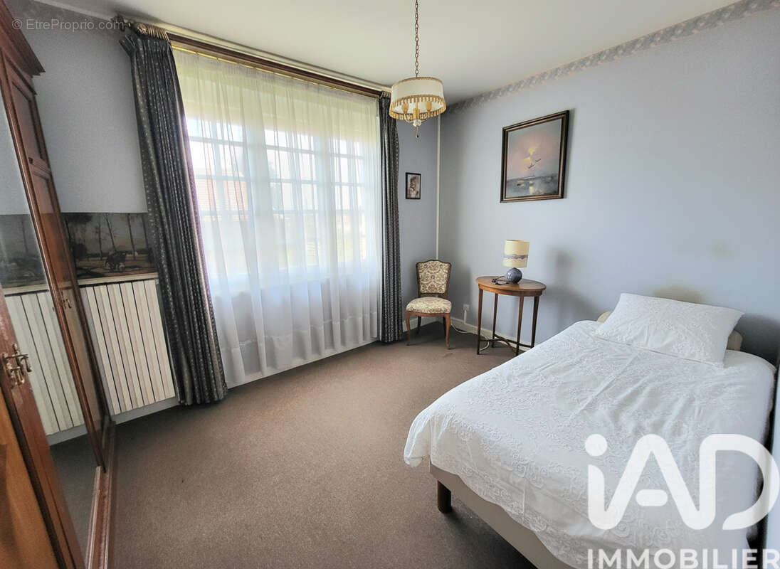 Photo 6 - Maison à SAINT-JUST-SAINT-RAMBERT