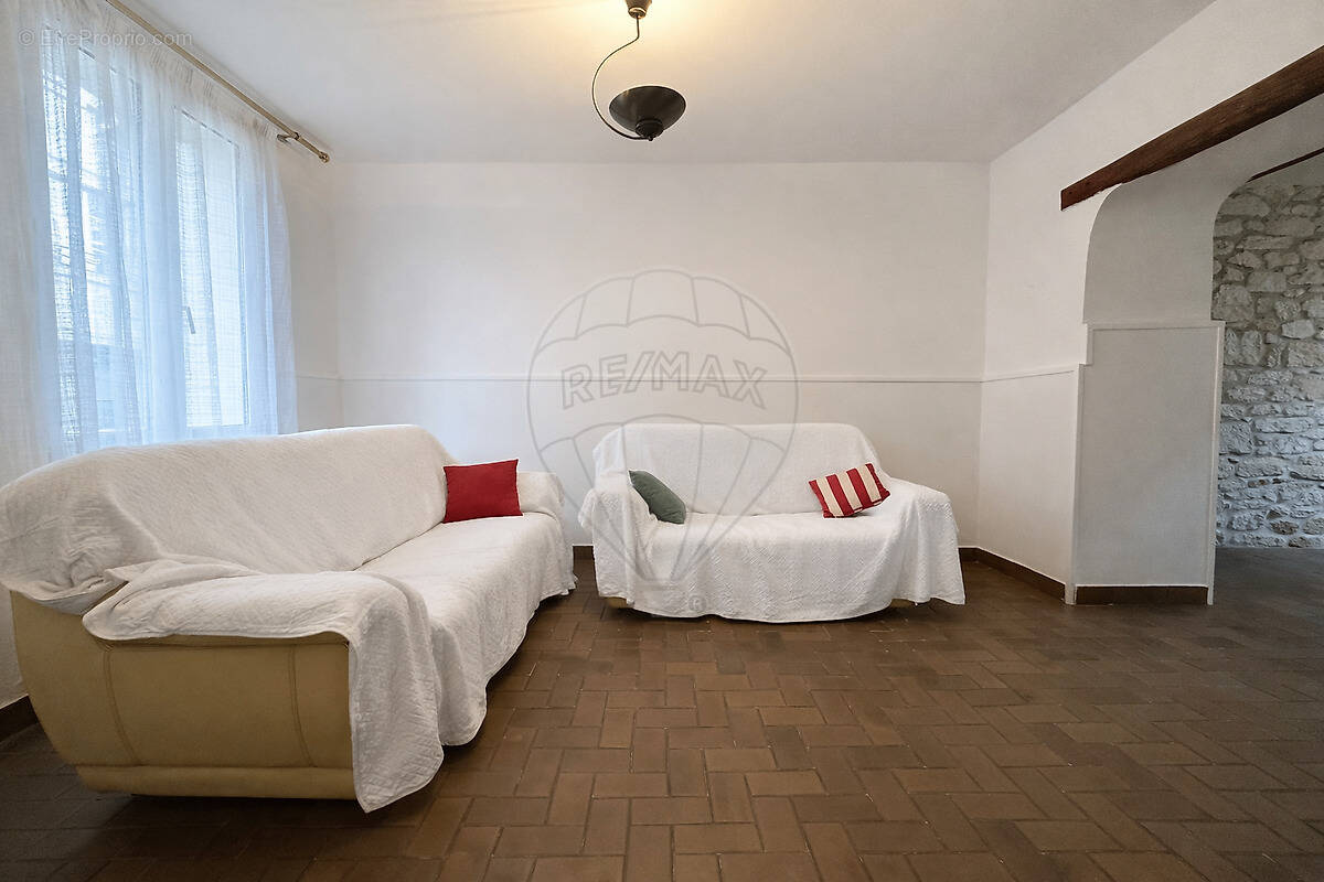 Maison à PONT-SAINTE-MAXENCE