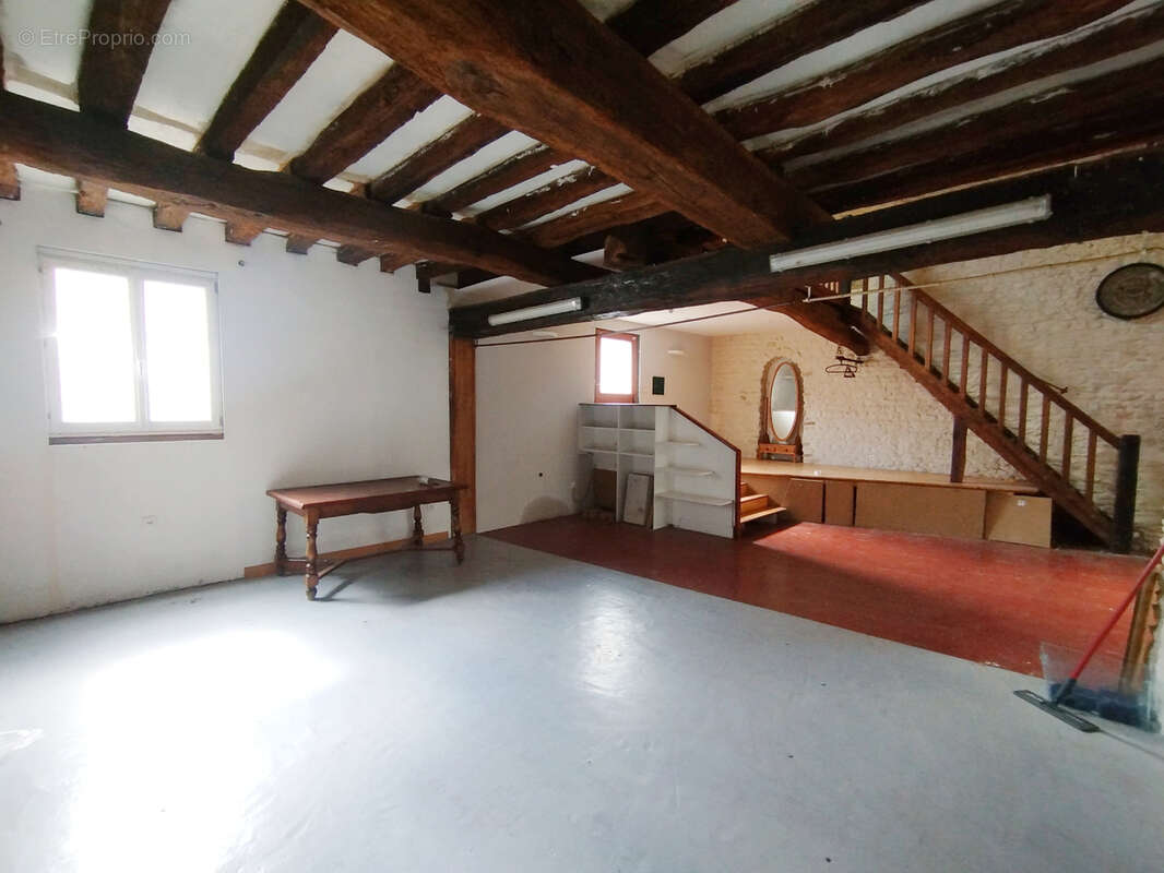 Maison à POUANT