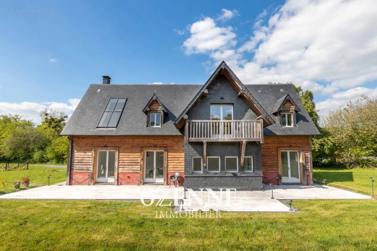 Maison à PONT-L'EVEQUE