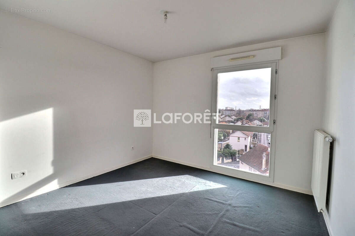 Appartement à VITRY-SUR-SEINE