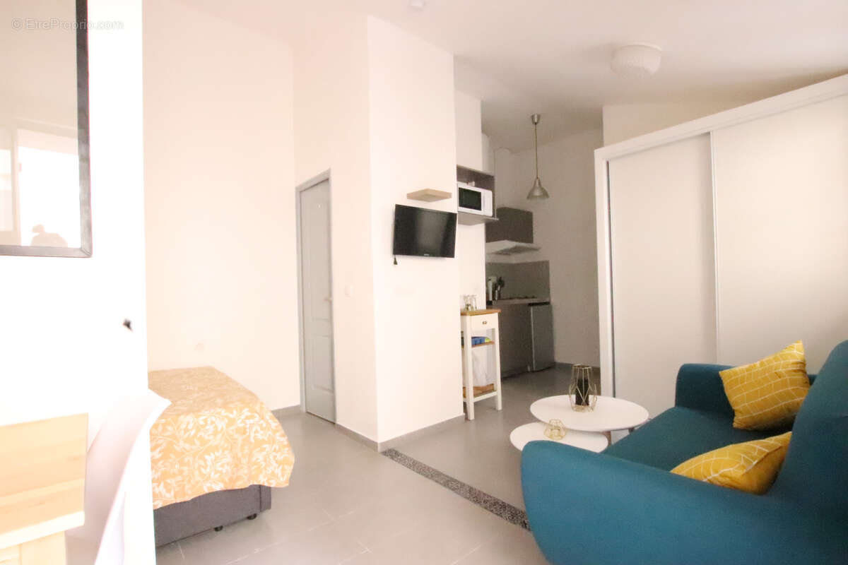 Appartement à MARSEILLE-1E