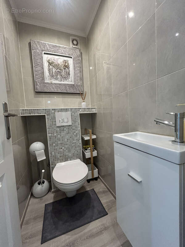 Appartement à ROQUEBRUNE-CAP-MARTIN