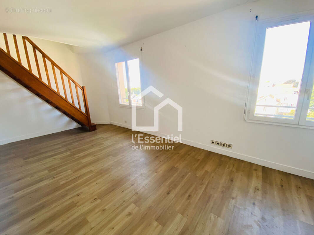 Appartement à TRIEL-SUR-SEINE