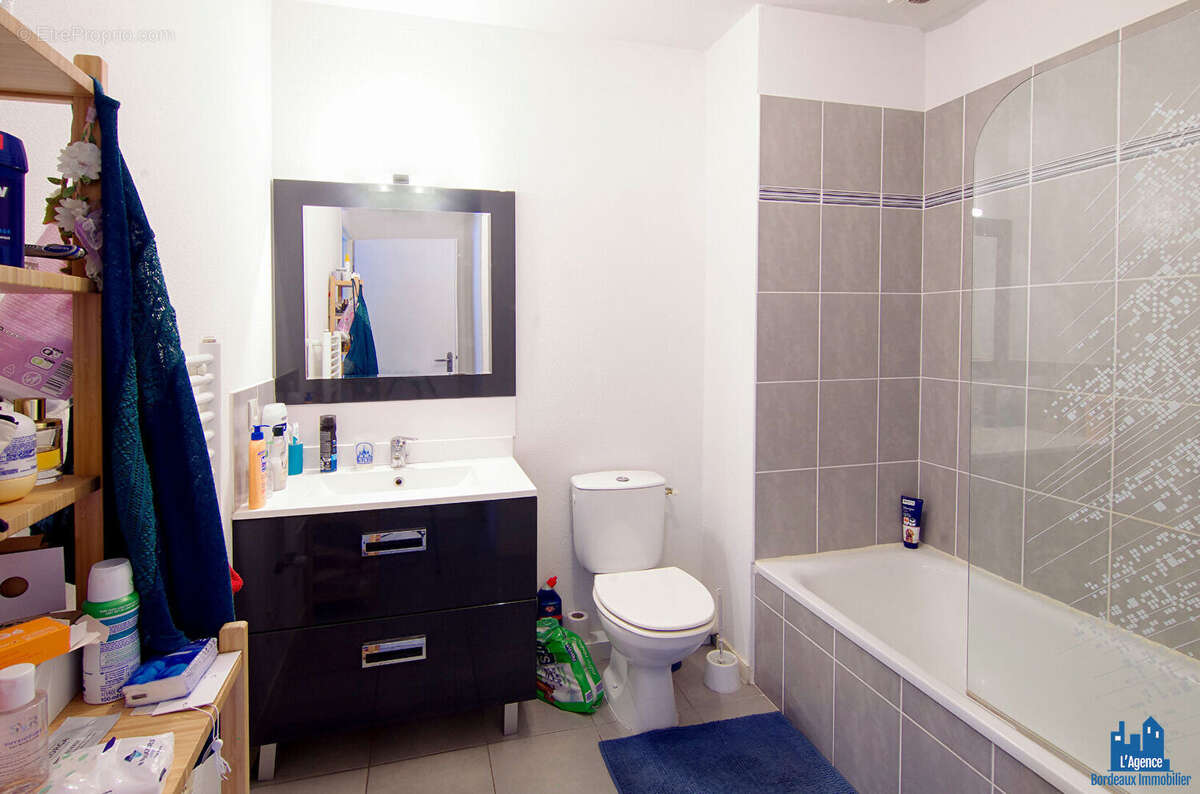 Maison à VILLENAVE-D'ORNON