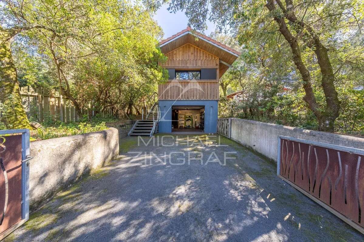 Maison à LE BOUSCAT