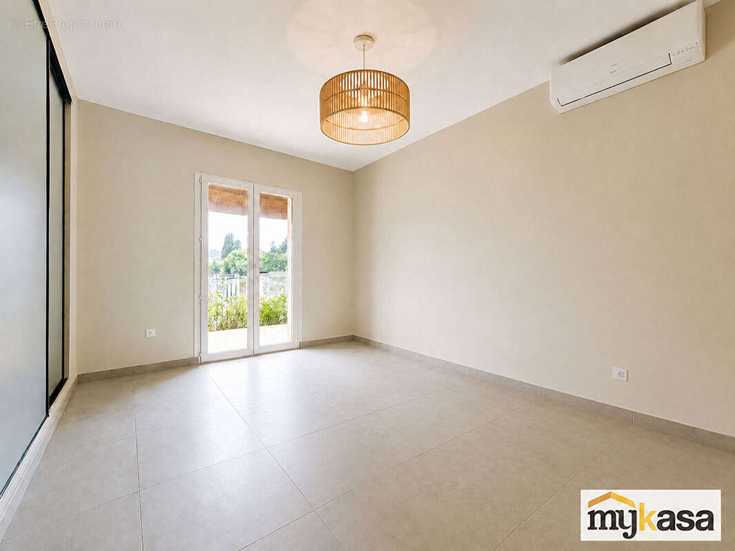 Maison T4 de 113 m² avec jardin et garage ? Secteur Varage - photo 7