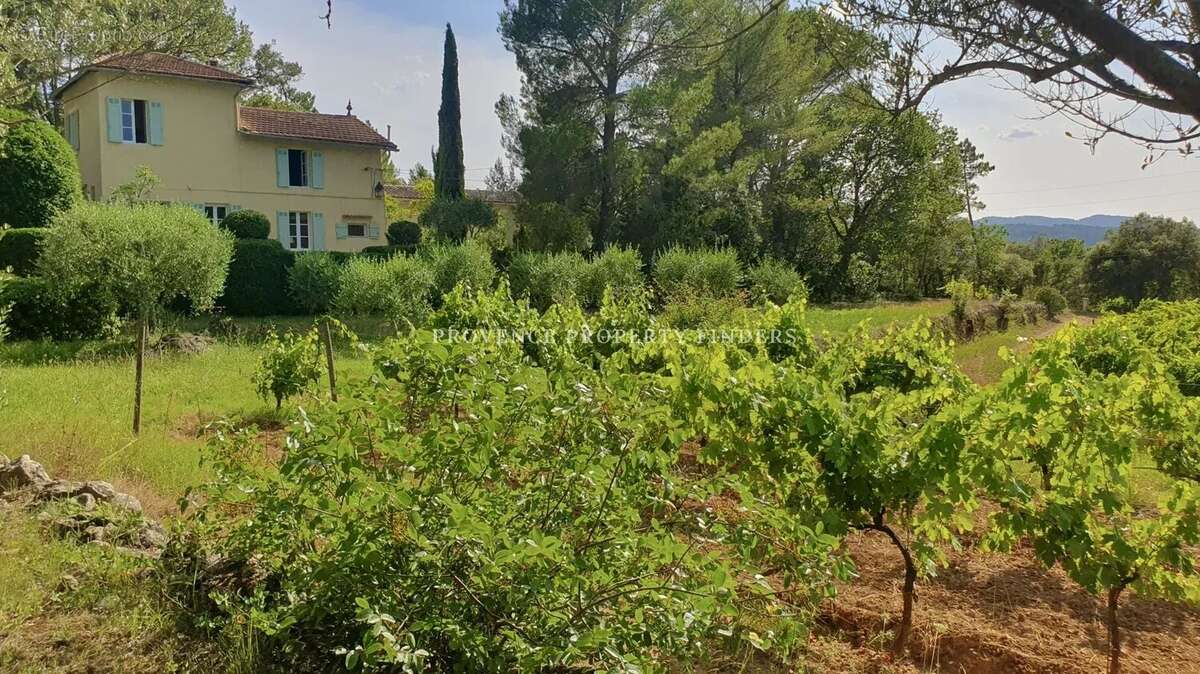 Maison à CORRENS