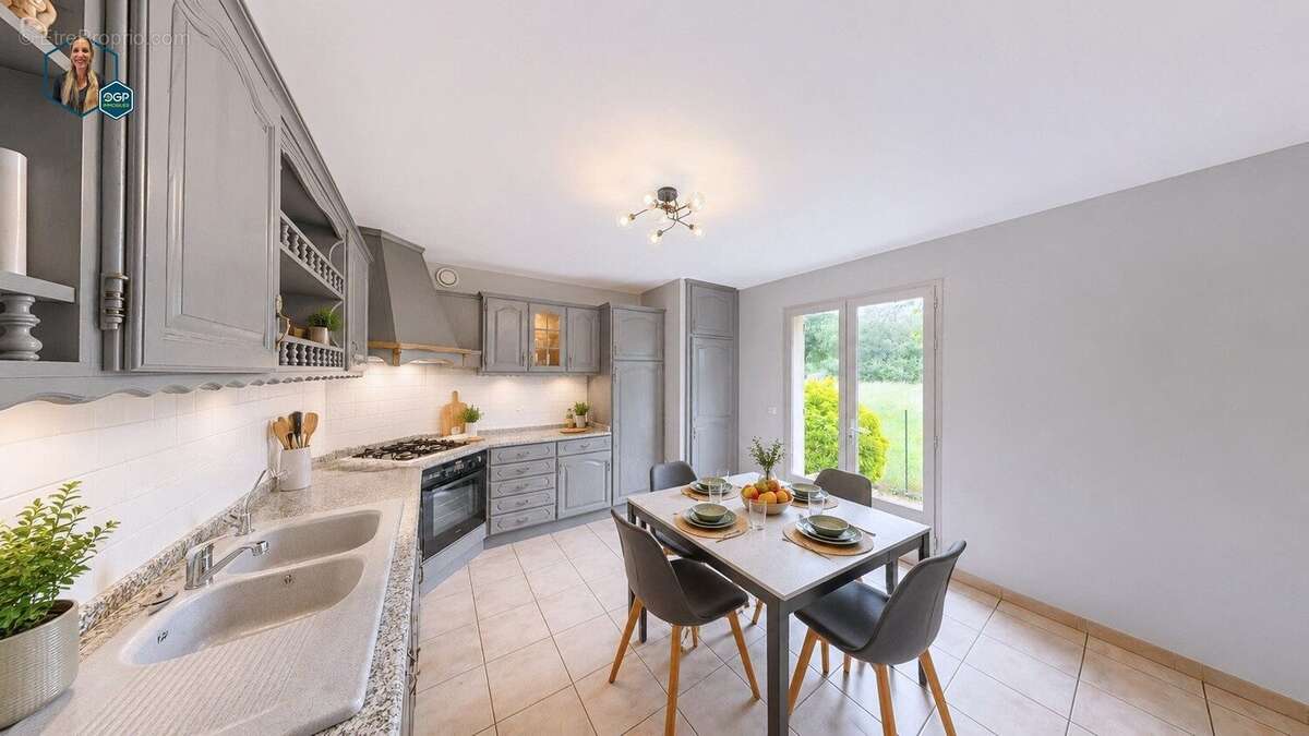 Maison 135 m² à Gagnac-Sur-Garonne  - photo 3