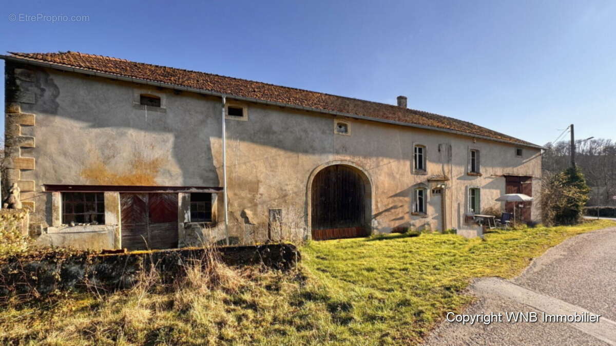 Maison à SERECOURT