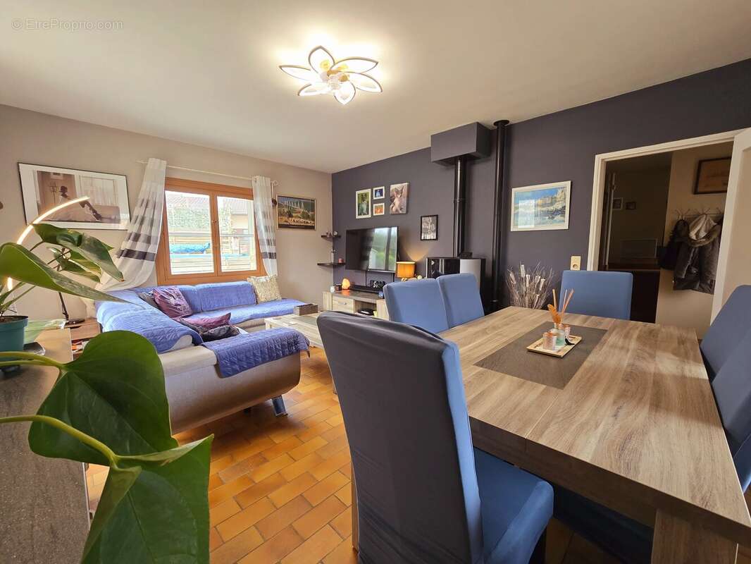 Maison à SAINT-PARDOUX-ISAAC